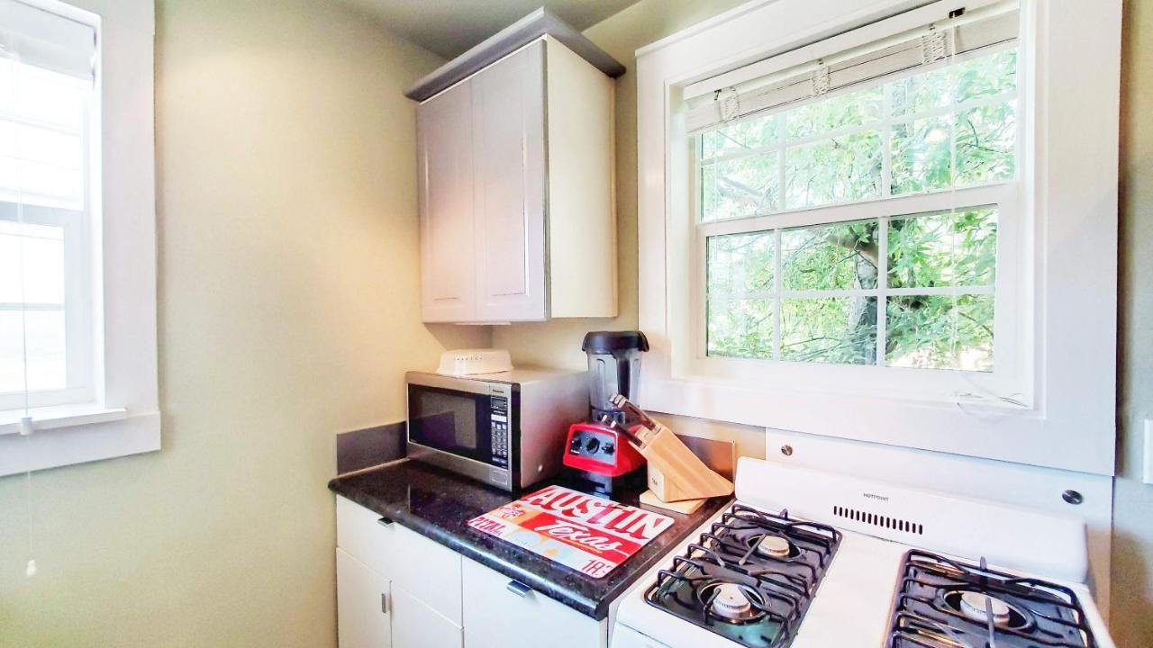 Ut Moody Center Downtown Eco Pecan Tree House Free Wifi Parking Quiet Office Hébergement de vacances Austin
